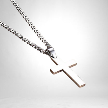 Necklace with cross 