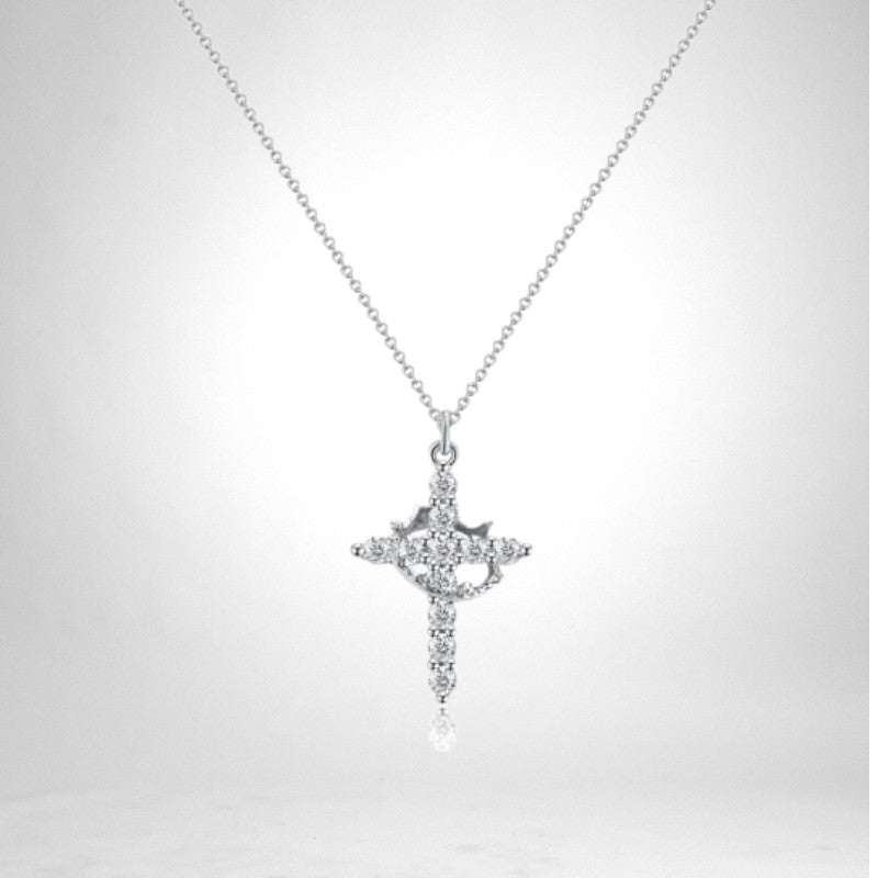 Necklace with a cross symbol + crown